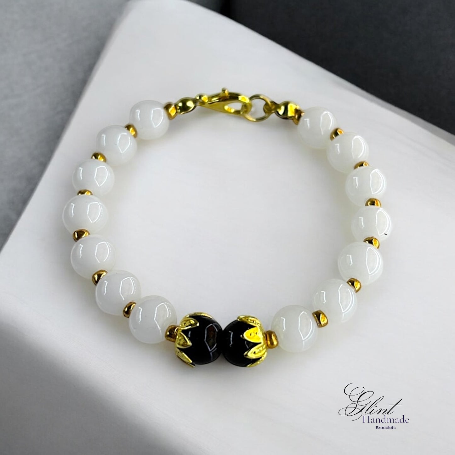 Royal Contrast White & Black Beaded Bracelet